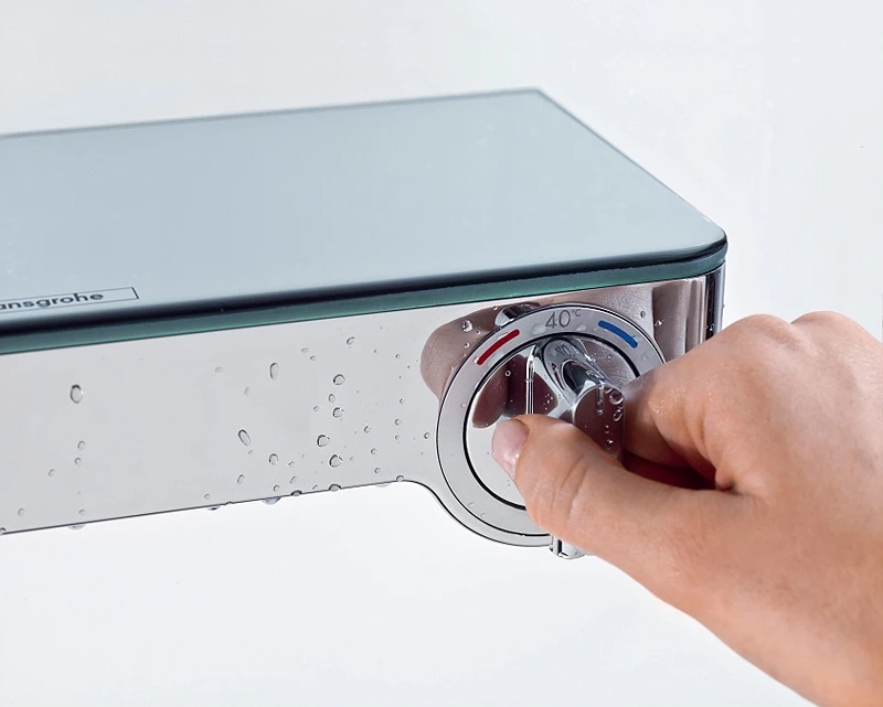 Термостат для душа Hansgrohe ShowerTablet Select 13171000