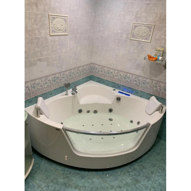 Акриловая гидромассажная ванна 150x150 см Frank F165 2019115